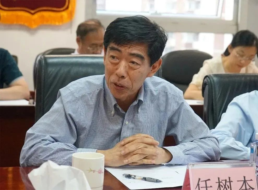 中招協(xié)召開兩次“人工智能對(duì)招標(biāo)采購(gòu)數(shù)字化發(fā)展的機(jī)遇與挑戰(zhàn)”交流座談會(huì)